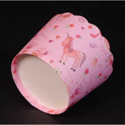 Бумажные стаканчики для кексов розовые с единорогами 50х45 мм, 1 шт